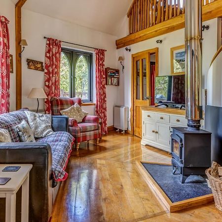 Kinlochlaich Tree House Villa Appin Exterior photo