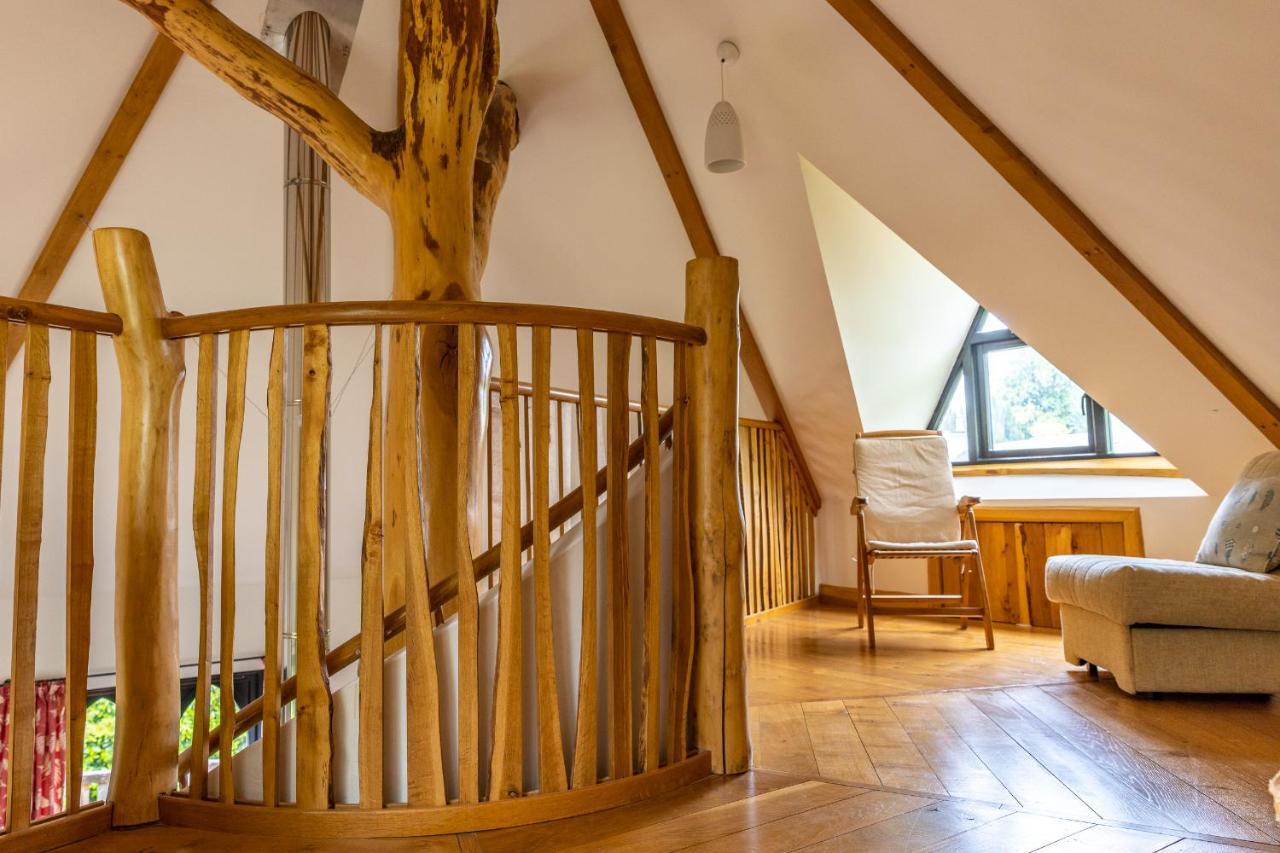 Kinlochlaich Tree House Villa Appin Exterior photo